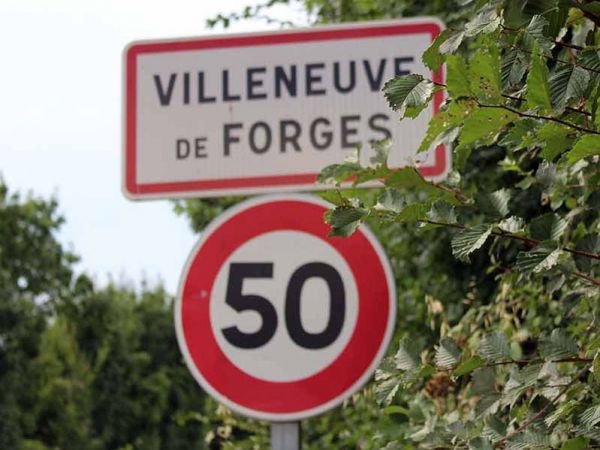  Commune de Forges